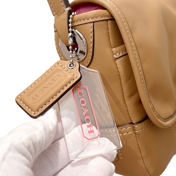 NWOT Coach HADLEY Leather Field Bag - Picture 2 of 13